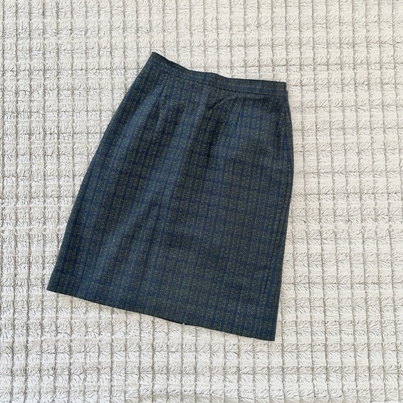 Stephanie Andrews Vintage Plaid Skirt - Picture 1 of 3